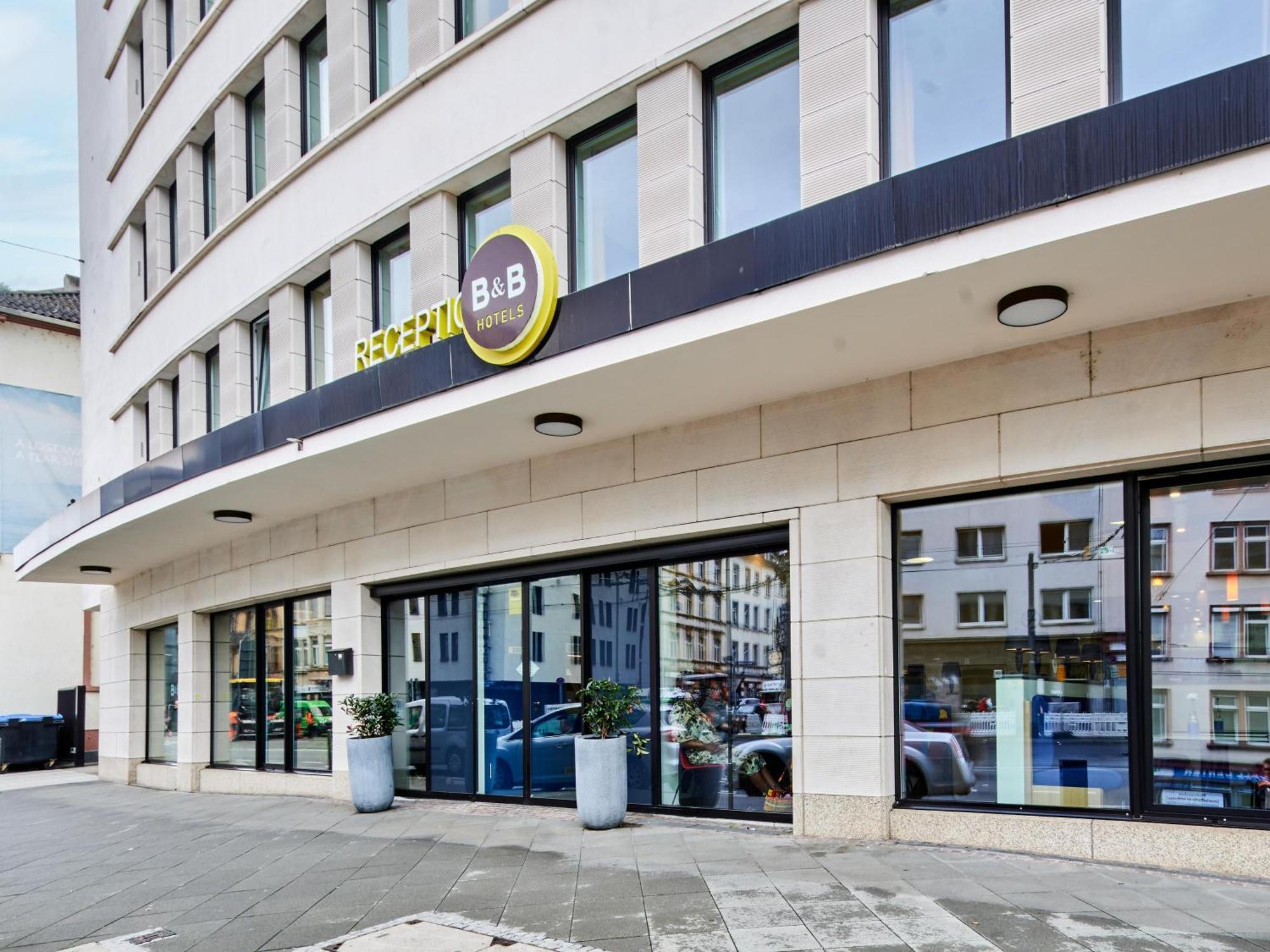 B&B Hotel Frankfurt-Hbf Frankfurt pe Main Exterior foto